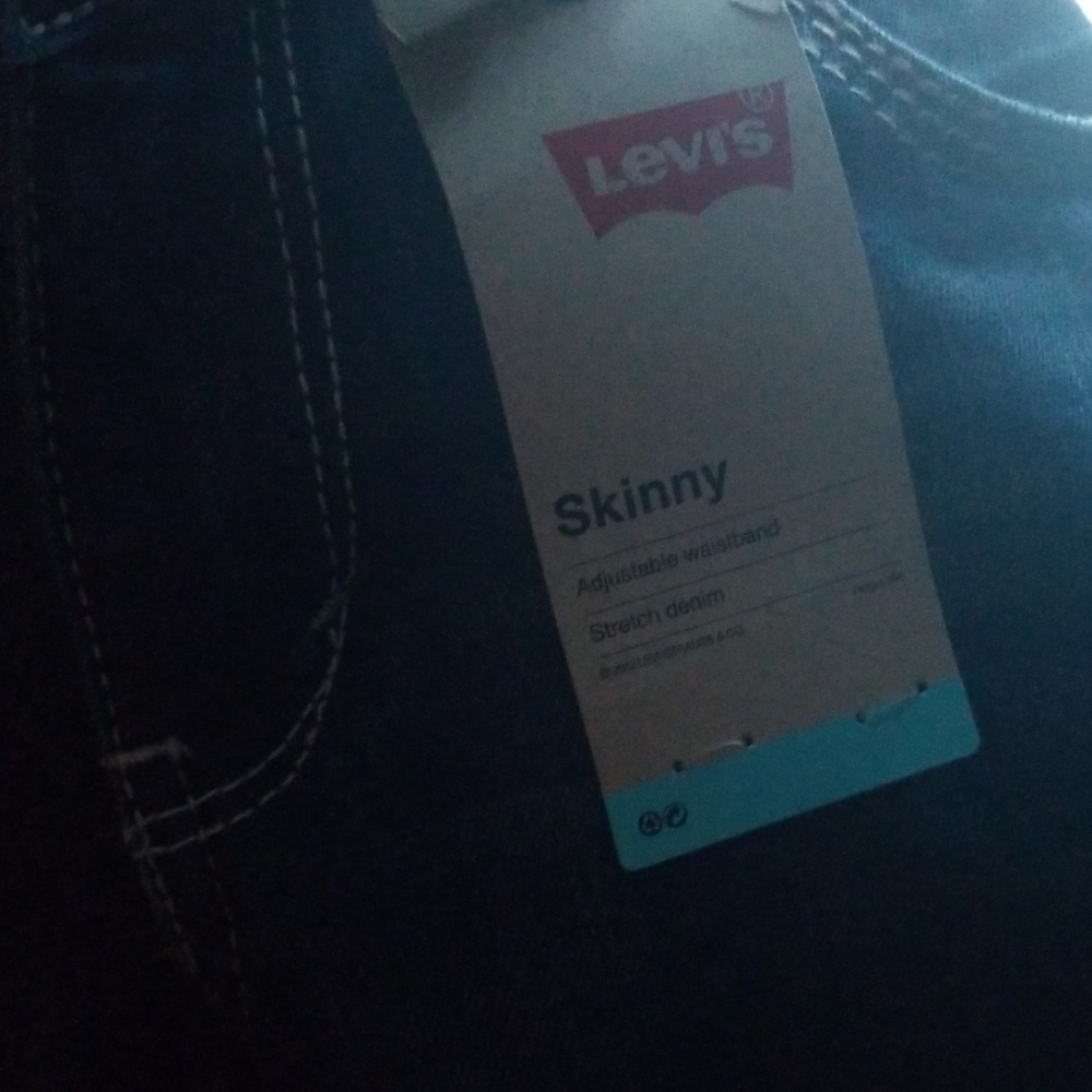 Levis junior 16 - Picture 2 of 3